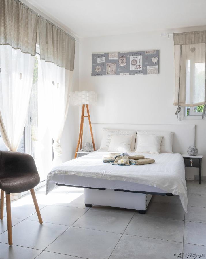 Gite "Le Mesminois" Etablissement Avec Espace Bien-Etre Et Sauna Saint-Mesmin  Luaran gambar